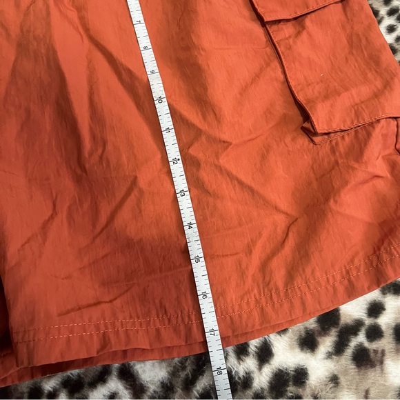 Nike size XL men’s orange drawstring waist shorts - Picture 6 of 8